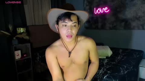 Snapshot of yourasian_bradley chatting on 01/08/26, 04:26 yourasian_bradley online show from 01/08/26, 04:26