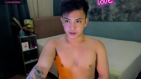 Snapshot of yourasian_bradley chatting on 01/19/26, 04:11 yourasian_bradley online show from 01/19/26, 04:11