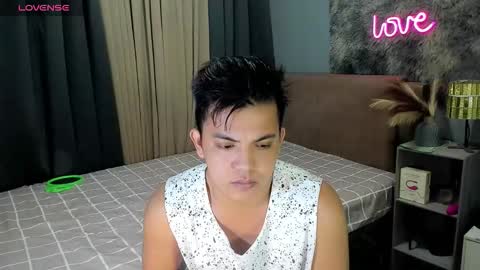 Snapshot of yourasian_bradley chatting on 02/03/26, 01:15 yourasian_bradley online show from 02/03/26, 01:15