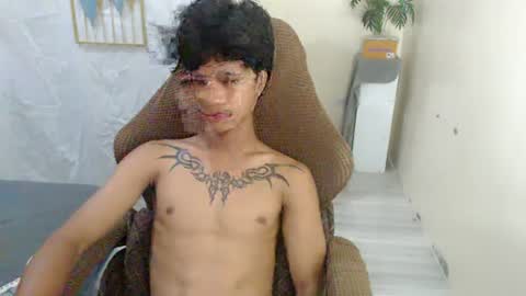 Snapshot of yourasian_eric chatting on 06/14/26, 06:37 yourasian_eric online show from 06/14/26, 06:37