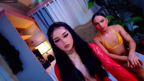 kim online show from 10/29/25, 09:55