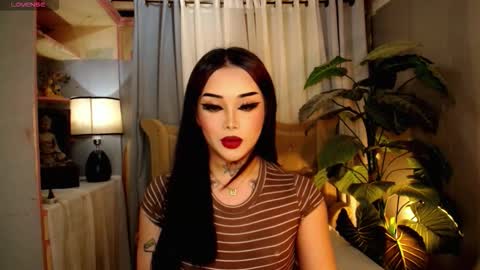 kim online show from 11/29/25, 08:34