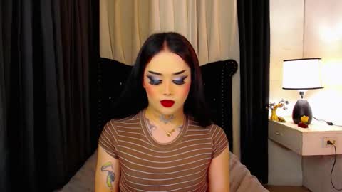 kim online show from 12/15/25, 04:50