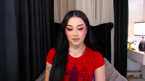 kim online show from 12/20/25, 10:11