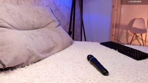 Natalie 20yo  PVT IS OPEN -- LUSH IS ON online show from 01/07/25, 06:05