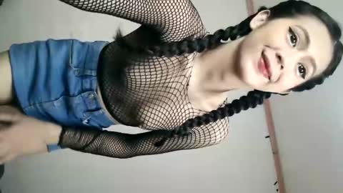 Snapshot of yourbabyriana chatting on 02/24/25, 12:41 Angel online show from 02/24/25, 12:41