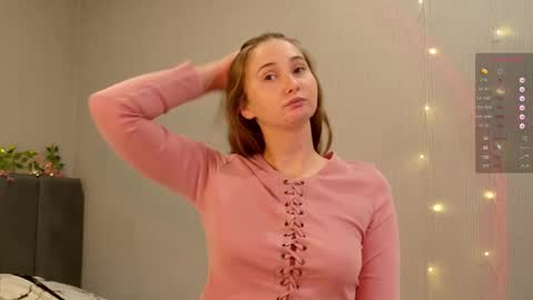 Snapshot of yourcreamyister chatting on 11/07/25, 09:53 creamysister online show from 11/07/25, 09:53