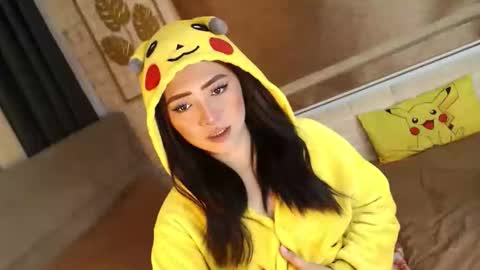 JEN  online show from 10/03/25, 12:24