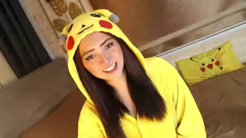 JEN  online show from 10/05/25, 12:47