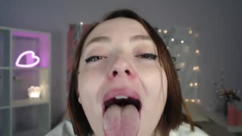 yourdreamcristal online show from 02/24/25, 10:48