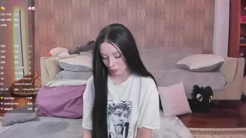 Mary online show from 03/11/25, 11:12