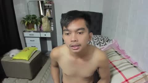 i am your dream boy  JR  online show from 03/01/25, 05:09