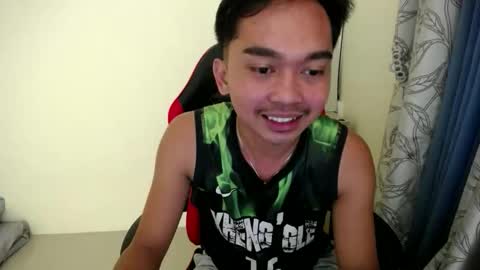 i am your dream boy  JR  online show from 11/25/25, 04:07