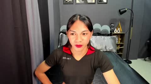 Snapshot of yourfav_jasmin chatting on 07/13/26, 11:24 NEW HUGECOCK online show from 07/13/26, 11:24