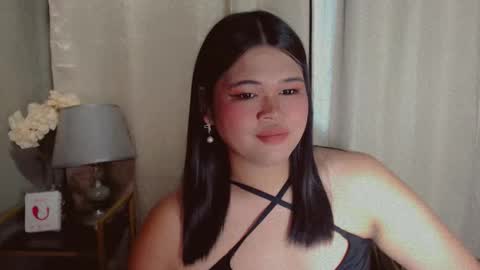 Snapshot of yourfavoratejessica chatting on 10/20/25, 01:44 Jessica online show from 10/20/25, 01:44