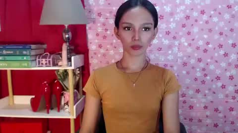 Snapshot of yourfavoratericcie chatting on 10/24/25, 04:09 RICCIE MAE online show from 10/24/25, 04:09