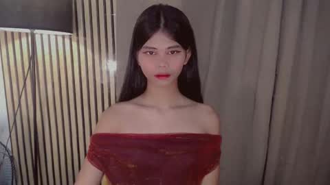 Vivian online show from 01/14/26, 01:55