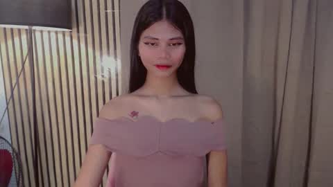 Vivian online show from 01/17/26, 03:17