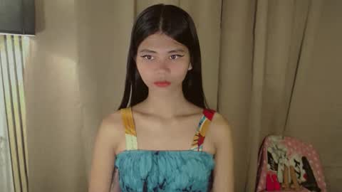 Vivian online show from 04/10/26, 10:47