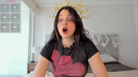 Helena online show from 10/31/25, 02:40