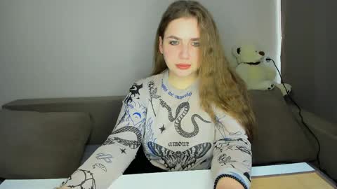 yourgem__ online show from 05/07/26, 01:55