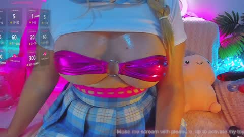 Snapshot of yourgirl11555 chatting on 01/19/25, 09:34 Liza online show from 01/19/25, 09:34