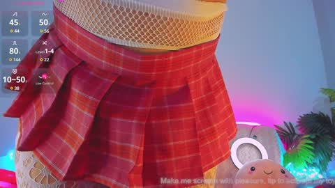 Snapshot of yourgirl11555 chatting on 01/26/25, 01:41 Liza online show from 01/26/25, 01:41