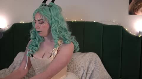 Snapshot of yourgirlsarlei chatting on 10/25/25, 11:43 Sarlei Sar-uh-lie online show from 10/25/25, 11:43