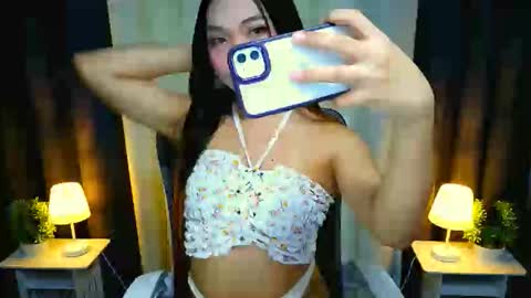 Snapshot of yourgirlzachary chatting on 12/21/25, 04:58 Goddess Yoshi online show from 12/21/25, 04:58