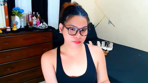 yourgoddesscruella online show from 03/14/26, 06:52