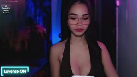 Snapshot of yourgoddesstamara_ chatting on 05/22/26, 11:10 yourgoddesstamara_ online show from 05/22/26, 11:10