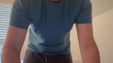 yourguy9333 online show from 02/18/26, 09:05