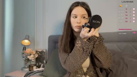 Snapshot of yourher0in chatting on 12/09/24, 07:06 Aida online show from 12/09/24, 07:06