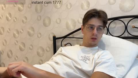 Chris online show from 12/25/24, 06:31