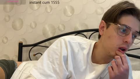 Chris online show from 01/04/25, 07:24