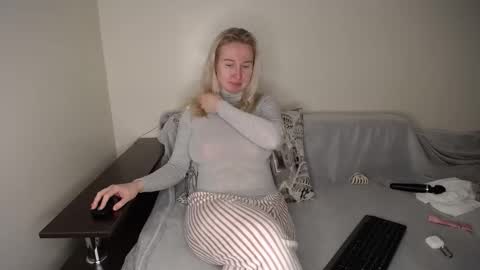 Iamyourdream online show from 04/03/26, 03:32