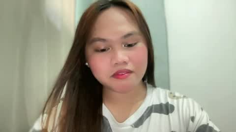 Snapshot of yourhotgirl_lyn chatting on 07/30/26, 03:16 yourhotgirl_lyn online show from 07/30/26, 03:16