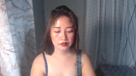 Snapshot of yourhotyash_ chatting on 04/04/26, 12:35 yourhotyash_ online show from 04/04/26, 12:35