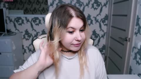 Snapshot of yourkarma_2_0 chatting on 01/06/25, 10:02 Karma online show from 01/06/25, 10:02