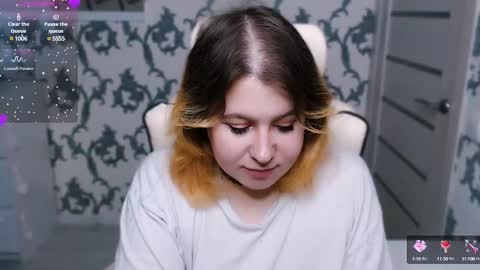 Snapshot of yourkarma_2_0 chatting on 03/04/25, 06:15 Karma online show from 03/04/25, 06:15