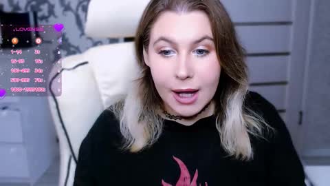 Snapshot of yourkarma_2_0 chatting on 09/12/25, 01:33 Karma online show from 09/12/25, 01:33