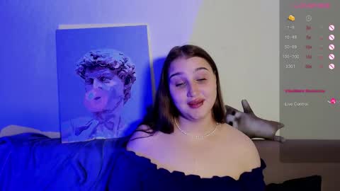 Snapshot of yourlex chatting on 09/18/25, 11:34 Alex online show from 09/18/25, 11:34