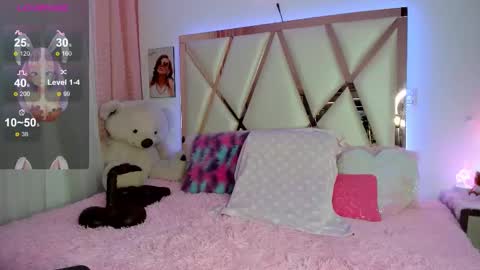 michellHi guys Ill be away from CB for a couple of months I hope to be back by then I love you so muchig yourlilo24 online show from 09/26/25, 05:22