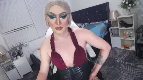 --               online show from 03/10/25, 11:53