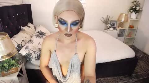 --               online show from 11/11/25, 04:12