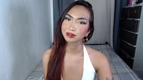 yourlovebella88 online show from 02/25/25, 05:36