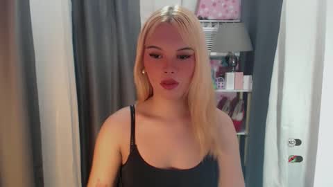 KYLIE MORE online show from 05/24/26, 06:07