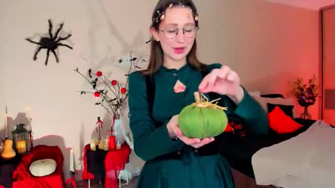 Vetta online show from 10/31/25, 09:32