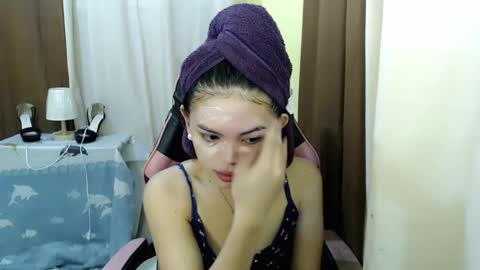 your lovely Dina online show from 03/12/25, 01:36