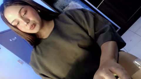 PEARL online show from 12/19/25, 04:19